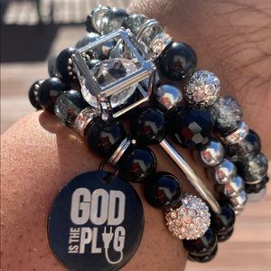 4 stack handmade beaded bracelet.